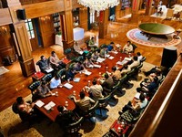 Rapat dengan Prabowo, Purbaya Lapor Perkembangan Bea Cukai & Pajak