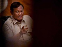 Prabowo Rapat Bareng Rosan-Bahlil di Hambalang, Bahas Kampung Haji-LPG