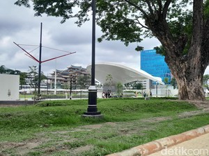 Warga Medan Ngeluh Susah Cari Toilet di Lapangan Merdeka Usai Revitalisasi
