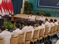 Prabowo Sebut Akan Bangun 2.000 Rumah Bagi Warga Tedampak Bencana