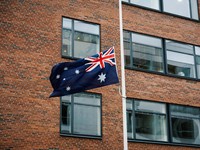 Australia Kibarkan Bendera Setengah Tiang Usai Penembakan Pantai Bondi