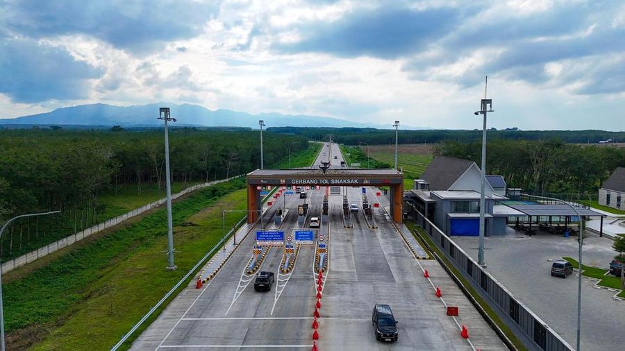 Gerbang Tol Kisaran. (PT Hutama Marga Waskita (Hamawas)