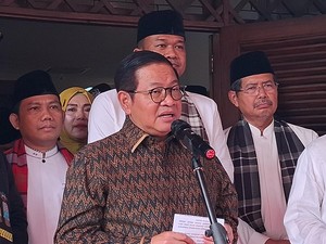 Pramono Pastikan Pedagang Tak Direlokasi Usai Pasar Induk Kramat Jati Terbakar