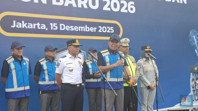 Kemenhub Ingatkan Ancaman Macet-Cuaca Ekstrem Saat Libur Nataru