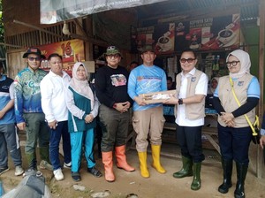 Kemendagri Pastikan Pelayanan Adminduk Berjalan di Posko Darurat Sumbar