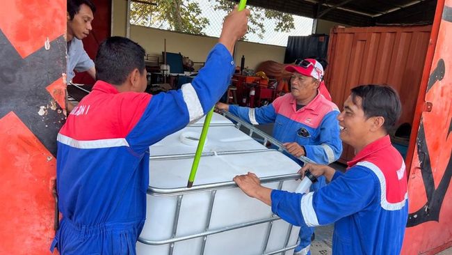 Pertamina Salurkan Bantuan Air Bersih di Aceh dan Sumatra Lewat Ini