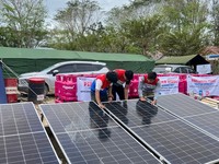 Pertamina Bawa Listrik Tenaga Surya di Tenda Pengungsi Aceh Tamiang