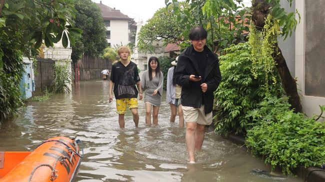 Awas Hujan Lebat, Wilayah di Luar Jawa Ini Wajib Siaga Banjir