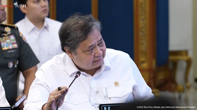 Airlangga Usul 29-31 Desember WFA, Sidkab Riuh-Prabowo Tepuk Tangan!