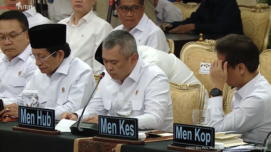 Suasana arahan Presiden Prabowo pada Sidang Kabinet Paripurna, Istana Negara, Senin (15/11/2025). (Tangkapan layar Youtube Setpres RI)