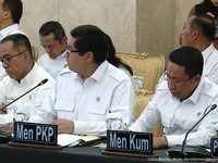 Maruarar Lapor Prabowo Hasil Survey 30 Titik di Lokasi Banjir Sumatra