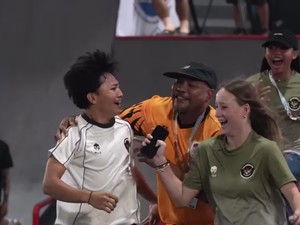 Video: Momen Haru Atlet Basral Dipeluk Ofisial Malaysia di SEA Games 2025