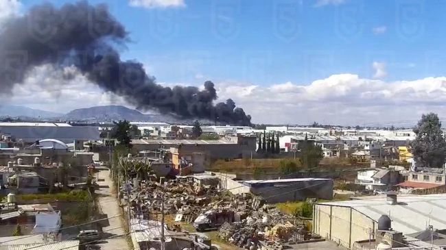 Breaking! Pesawat Gagal Mendarat Darurat dan Jatuh, Sedikitnya 7 Tewas