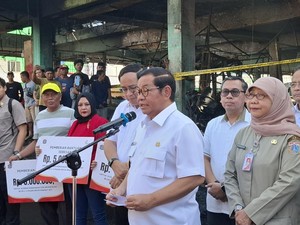 Pramono Targetkan Pembangunan Loksem Pedagang Pasar Kramat Jati Rampung 5 Hari