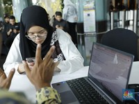 Kantor Pelayanan Pajak (KPP) Pratama Mampang Prapatan membuka layanan pojok pajak di lobi Gedung Bank Mega, Tendean, Jakarta Selatan, Selasa (16/12/2025). (CNBC Indonesia/Tri Susilo)