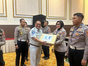 Tekan Angka Kecelakaan, Satlantas Polres Sumenep Raih Penghargaan Polda Jatim