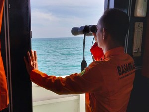 Kapal Nelayan Indramayu Tenggelam di Laut Jawa, 10 ABK Hilang