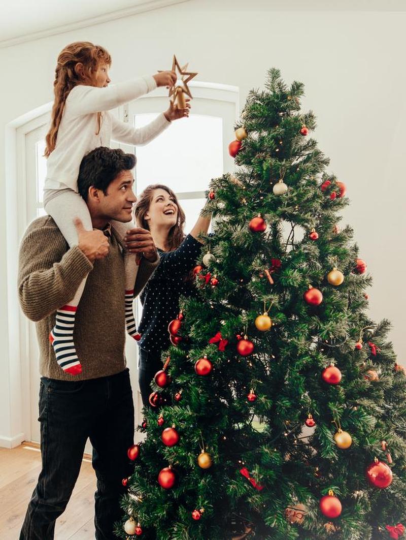 5 Tips Menghias Pohon Natal ala Profesional agar Estetik dan Cantik Maksimal