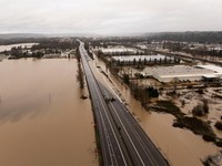 Bom Waktu di Bawah Amerika, Kota-Kota Raksasa Mulai Tenggelam