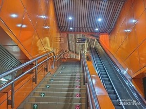 Jejak Sejarah dan Warna-warni Stasiun KRL Cikini-Jayakarta