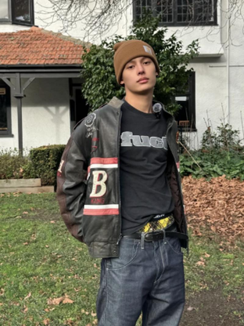 Fashion Korea 2025 Paling Viral: Celana Sagging Cortis & Labubu Rose BLACKPINK