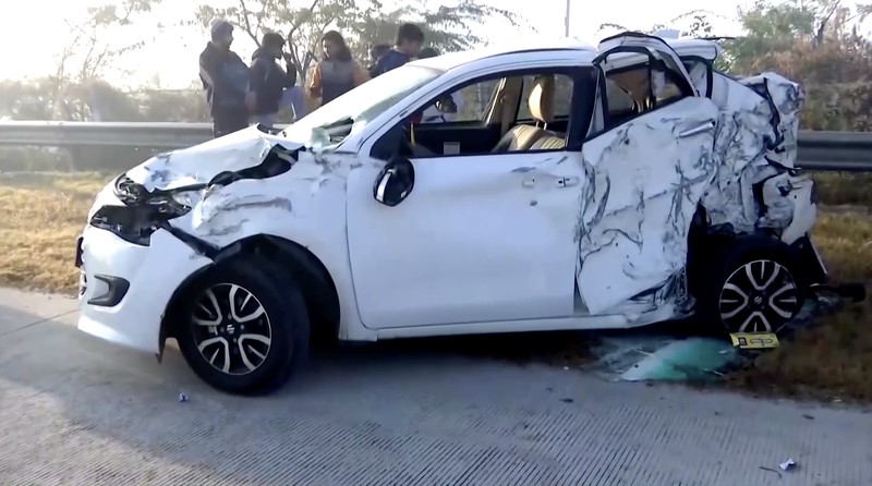 Jumlah korban tewas akibat kecelakaan kendaraan di jalan tol India meningkat menjadi 13 orang, lapor para pejabat pada Selasa (16/12/2025). (Tangkapan Layar Video Reuters/ANI)