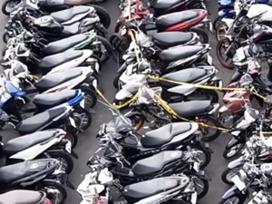 Lebih 100 Motor Terjaring Razia Balap Liar di Surabaya
