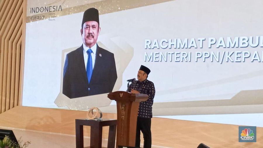 Menteri PPN/Kepala Bappenas, Rachmat Pambudy kegiatan Syukuran dan Peluncuran Buku Partisipasi Indonesia dalam Expo 2025 Osaka di Gedung Kementerian PPN/Bappenas, Jakarta, Rabu (17/12/2025). (CNBC Indonesia/Robertus Andrianto)