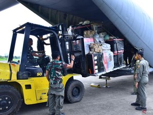 Hercules Angkut Sling Baja 6 Ton ke Aceh untuk Pembangunan Jembatan