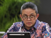 Direktur Jendral Anggaran Kementerian Keuangan, Luky Alfirman saat konferensi pers APBN KITA di Kantor Kementerian Keuangan, Jakarta, Kamis (18/12/2025). (CNBC Indonesia/Faisal Rahman)