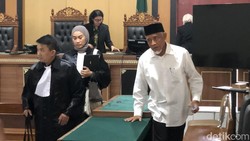 Sri Purnomo Didakwa Selewengkan Dana Hibah Rp 10 M buat Kampanye Kustini-Danang