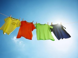 5 Tips agar Cucian Nggak Bau Apek Meski Cuaca Kurang Bersahabat