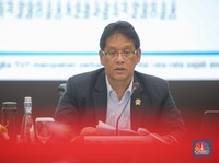 Menteri Keuangan, Purbaya Yudhi Sadewa saat konferensi pers APBN KITA di Kantor Kementerian Keuangan, Jakarta, Kamis (18/12/2025). (CNBC Indonesia/Faisal Rahman)