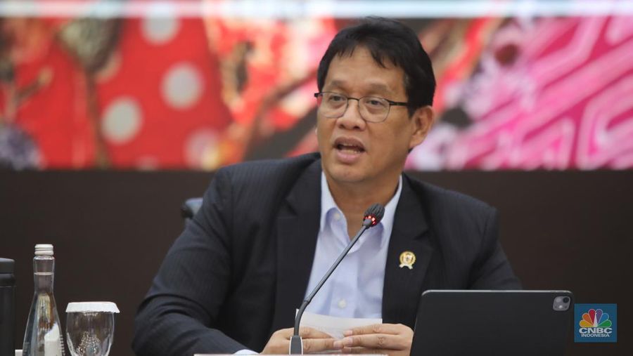 Menteri Keuangan, Purbaya Yudhi Sadewa saat konferensi pers APBN KITA di Kantor Kementerian Keuangan, Jakarta, Kamis (18/12/2025). (CNBC Indonesia/Faisal Rahman)