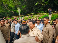 Prabowo Turun Gunung ke Lokasi Bencana di Sumbar, Ini Perintahnya