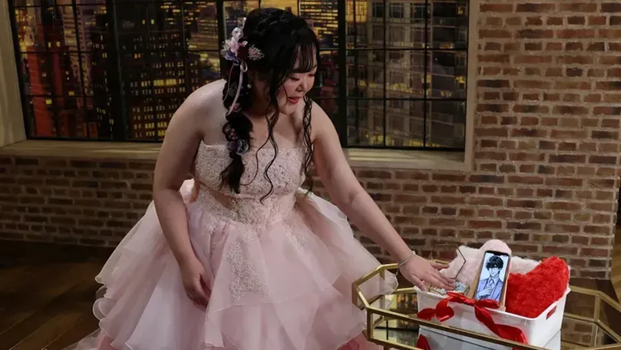 Profil Yurina Noguchi dan mitra AI-nya. (REUTERS/Kim Kyung-Hoon)