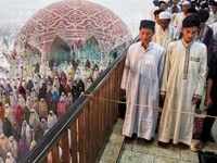 10 Agama Terbesar di Dunia Berdasarkan Jumlah Penganutnya