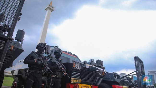 DPR Sahkan Revisi UU Polri Menjadi UU