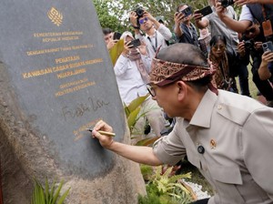 Menbud Resmikan Penataan Kawasan dan Pemugaran KCBN Muarajambi