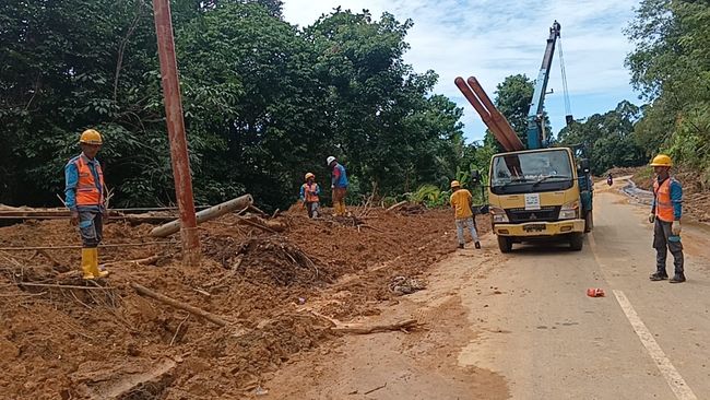 Pemulihan Jaringan dan Transportasi Pascabanjir Bawa Semangat Baru Bagi Warga Terdampak Sumatra Pemulihan Jaringan dan Transportasi Pascabanjir Bawa Semangat Baru Bagi Warga Terdampak Sumatra
