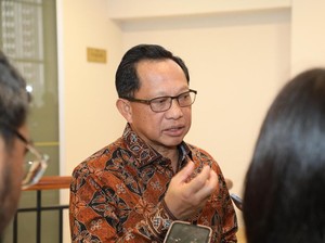 Tito Ungkap Prabowo Minta Siswa Sekolah Kedinasan Turun ke Lokasi Bencana