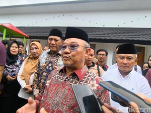 Upaya Kemendikdasmen Pulihkan Sekolah di Aceh dan Sumatra