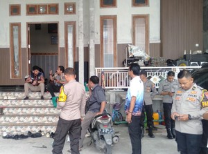 Puluhan Warga Lamongan Diduga Keracunan Usai Santap Hidangan Hajatan