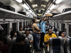 Libur Lebaran Bikin 165 Barang Tertinggal di Kereta, Totalnya Rp 105 Juta