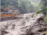 Banjir Bandang Kawasan Wisata Guci Tegal, BNPB Kasih Peringatan Ini