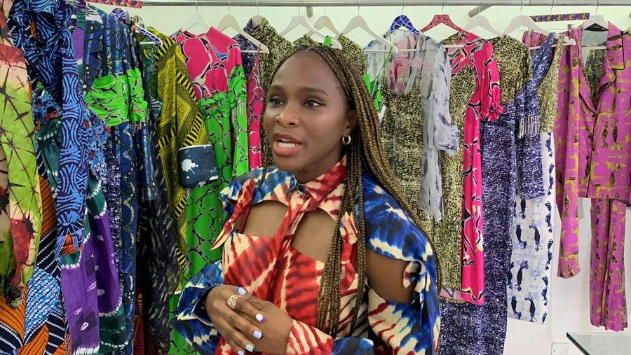 Batik Afrika. (REUTERS/Nneka Chile)