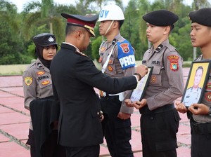 Video 689 Anggota Polri Dipecat Sepanjang 2025