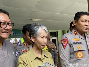 Korban Tewas Bus Terguling di Exit Tol Semarang Jadi 16 Orang