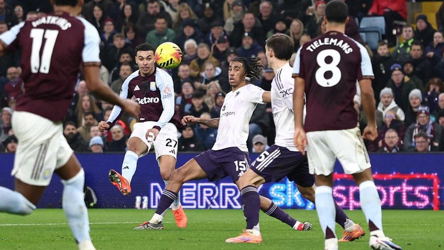Laga EPL, Aston Villa vs Manchester United di  Villa Park, Birmingham, Inggris, Minggu (21/12/2025). (REUTERS/David Klein)
