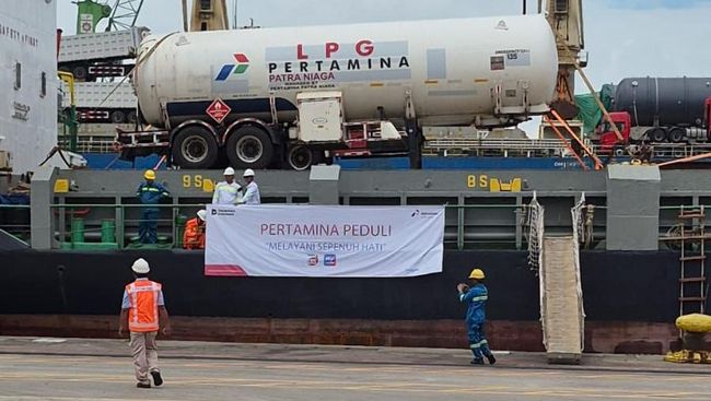 Pertamina Kirim Kontainer Tabung LPG dan Drum BBM Lewat Laut ke Aceh